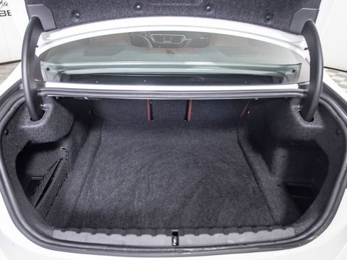 Used 2023 BMW 430i Coupe w/ M Sport Package image 9