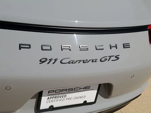 Used 2018 Porsche 911 Carrera GTS image 38