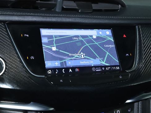 Used 2025 Cadillac XT6 Sport AWD/4WD image 29