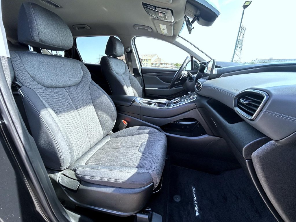 Used 2023 Hyundai Santa Fe SEL w/ Cargo Package AWD/4WD image 17
