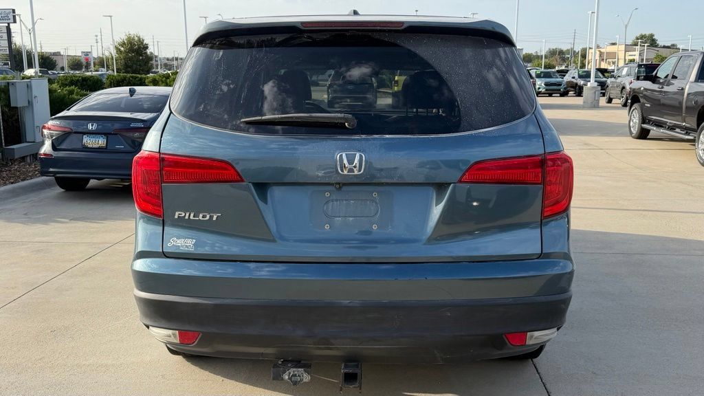 Used 2018 Honda Pilot EX-L image 4