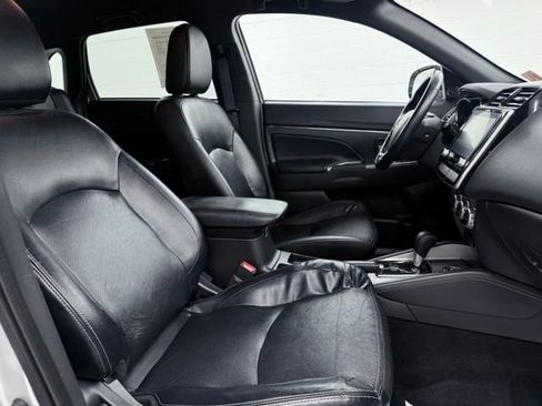 Used 2024 Mitsubishi Outlander Sport SEL AWD/4WD image 18