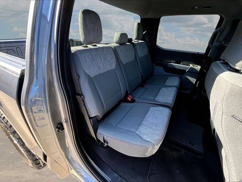 Used 2023 Ford F150 XLT AWD/4WD image 28