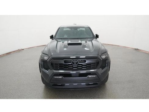 New 2025 Toyota Tacoma TRD Sport image 15