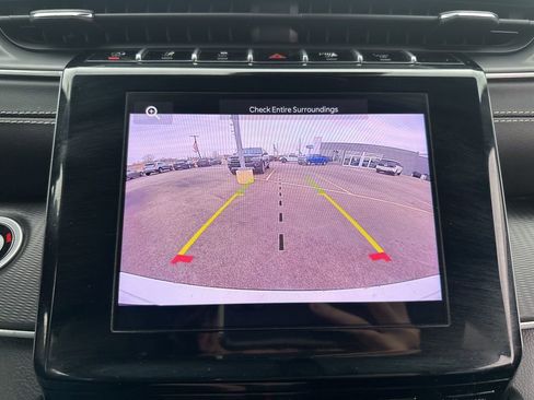 Used 2024 Jeep Grand Cherokee L Laredo image 38