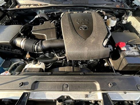 Used 2023 Toyota Tacoma TRD Sport image 10