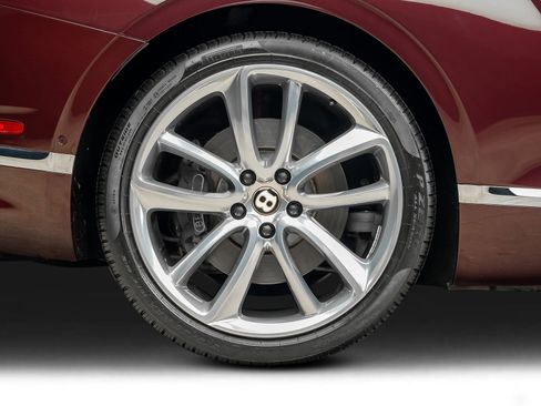 Used 2020 Bentley Continental GT AWD/4WD image 31