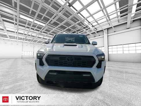 New 2025 Toyota Tacoma TRD Sport image 8