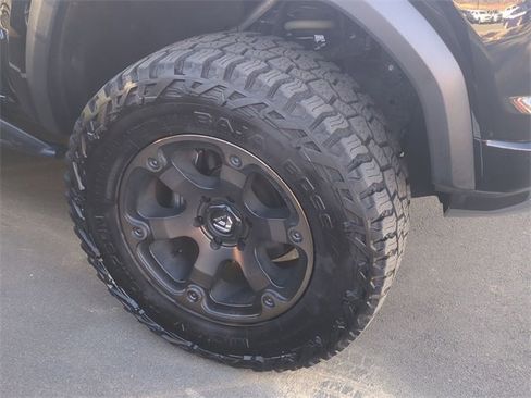 Used 2023 GMC Canyon AT4X image 4