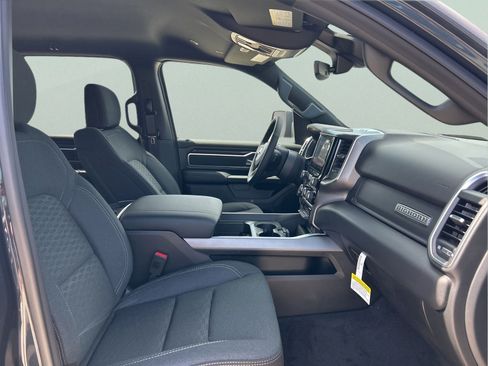 New 2026 RAM 1500 Big Horn AWD/4WD image 13