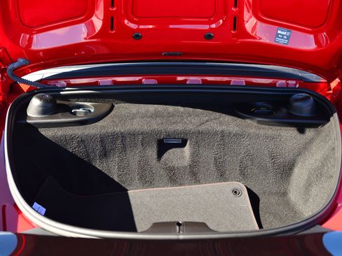 Certified 2025 Porsche 718 Boxster GTS image 24