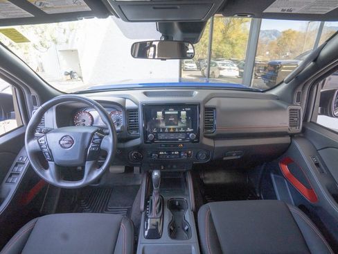 Used 2024 Nissan Frontier PRO-4X w/ Technology Package image 15