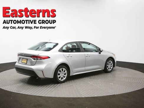 Used 2023 Toyota Corolla LE image 41