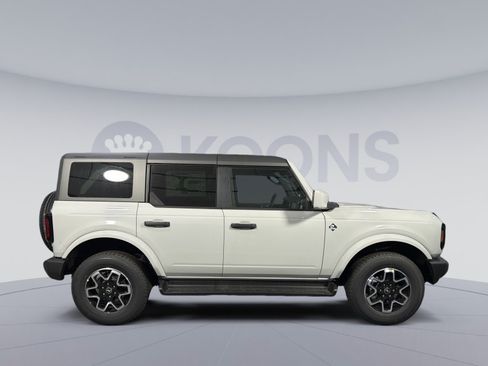 New 2026 Ford Bronco Outer Banks AWD/4WD image 8