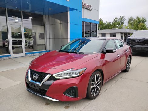 Used 2023 Nissan Maxima SL FWD image 13