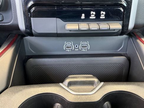 Used 2025 RAM 1500 Rebel AWD/4WD image 30