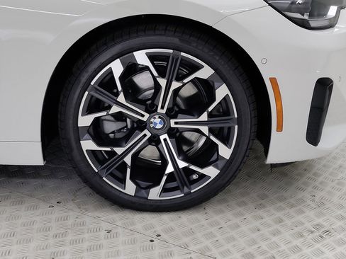 New 2025 BMW 230i Coupe w/ Convenience Package image 4