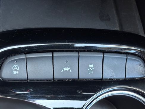 Used 2025 Buick Encore GX Preferred FWD image 35