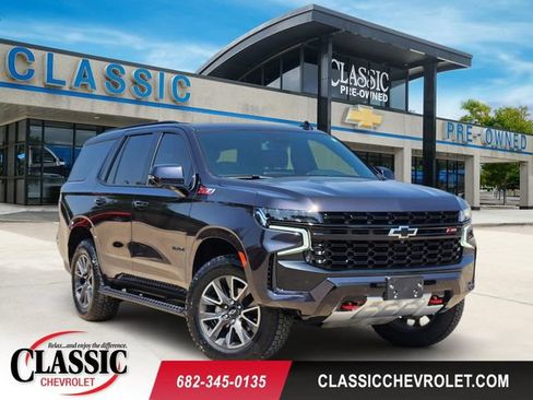 Used 2024 Chevrolet Tahoe Z71 w/ Luxury Package AWD/4WD image 1
