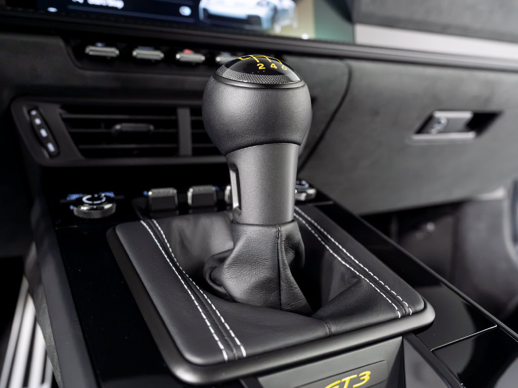 Certified 2026 Porsche 911 GT3 RWD image 36