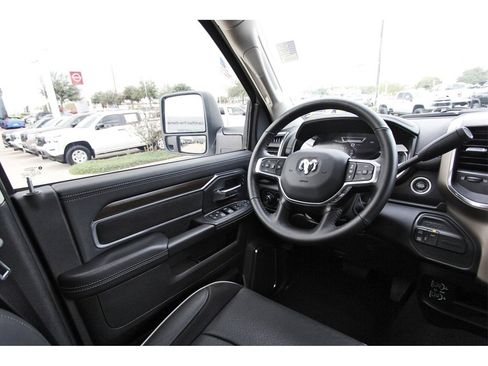 Used 2024 RAM 2500 Laramie w/ Safety Group image 6