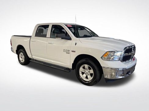 Used 2022 RAM 1500 Classic SLT w/ Electronics Convenience Group AWD/4WD image 8