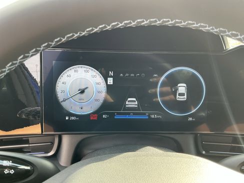 New 2025 Hyundai Elantra N image 21