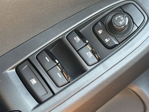New 2025 Subaru Crosstrek 2.5i Premium image 23