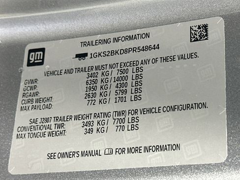 Used 2023 GMC Yukon SLT w/ SLT Luxury Package image 34