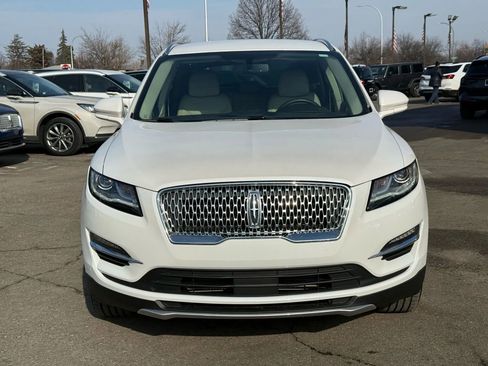 Used 2019 Lincoln MKC Premiere image 2