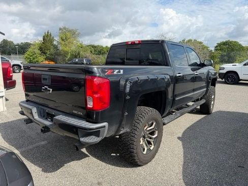 Used 2018 Chevrolet Silverado 1500 LTZ Z71 w/ LTZ Plus Package AWD/4WD image 8