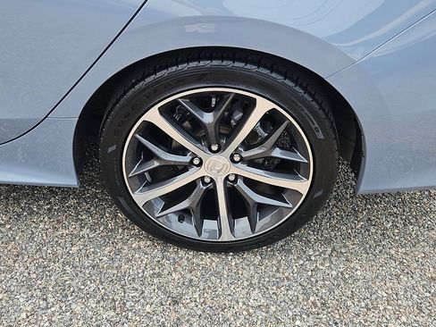 Certified 2024 Honda Civic Touring image 8