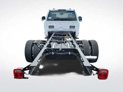 New 2026 Ford F550 4x4 Regular Cab Super Duty image 10