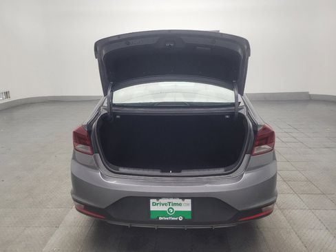 Used 2019 Hyundai Elantra SE FWD image 29