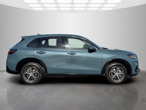 Used 2023 Honda HR-V EX-L image 6