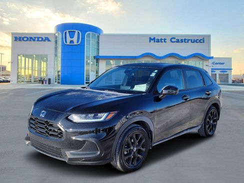 Certified 2023 Honda HR-V Sport image 2