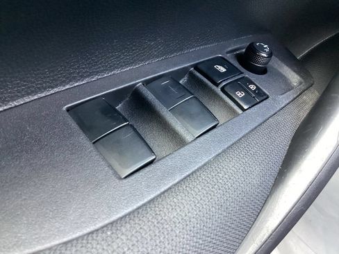 Used 2024 Toyota Corolla LE FWD image 17