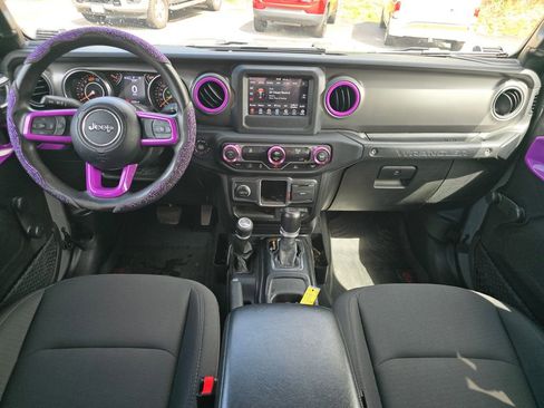 Used 2023 Jeep Wrangler Unlimited Sport AWD/4WD image 5