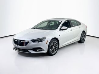 Used 2018 Buick Regal Essence w/ Driver Confidence Package #1 video 1