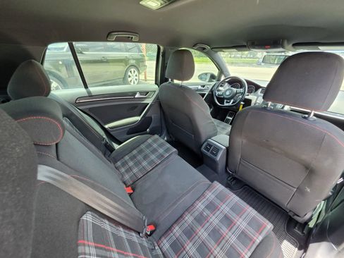 Used 2017 Volkswagen GTI S FWD image 11