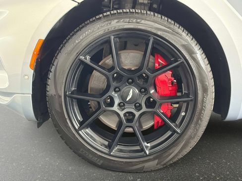 Used 2023 Aston Martin DBX AWD/4WD image 55