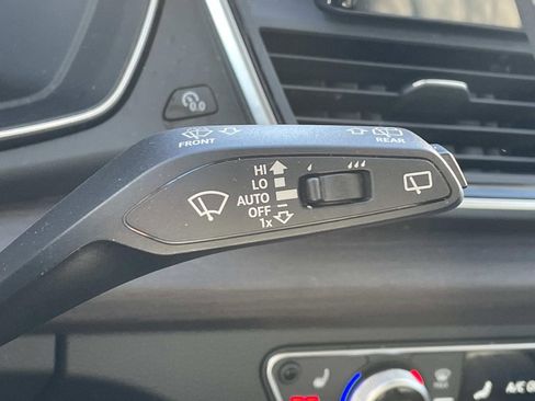 Certified 2024 Audi Q5 2.0T Premium Plus image 26