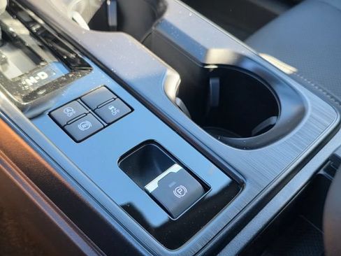 New 2026 Subaru Outback Limited AWD/4WD image 33