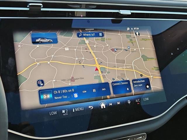 Used 2025 Mercedes-Benz E 450 4MATIC Sedan image 13