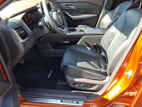 Used 2021 Nissan Rogue Platinum AWD/4WD image 13