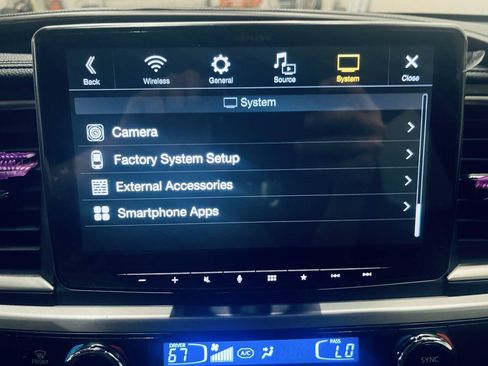 Used 2017 Toyota Highlander Plus FWD image 39