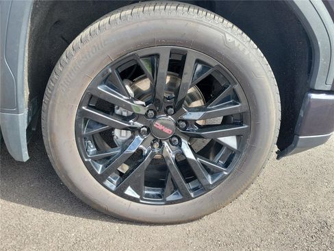 Used 2022 GMC Sierra 1500 Denali image 5