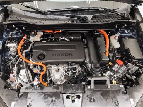 Used 2026 Honda CR-V TrailSport image 3