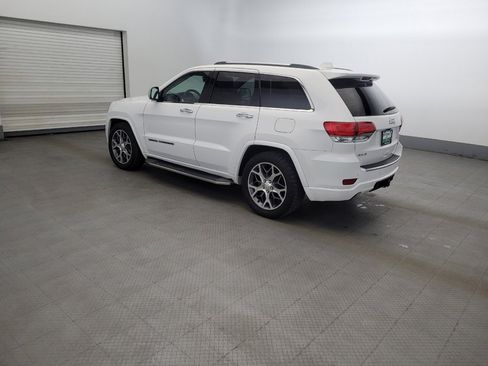 Used 2020 Jeep Grand Cherokee Overland AWD/4WD image 3