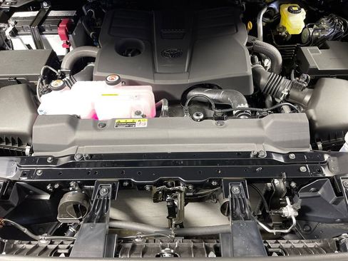 New 2026 Toyota Tundra Limited image 9